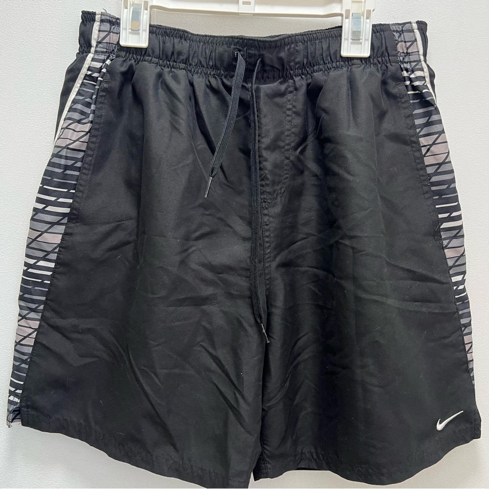 Nike Black Athletic Shorts with Geometric Side Panels (Size M)